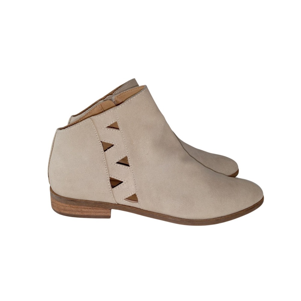 Lucky Brand Jakeela Women's Boots Suede Leather‎ Cutout Detail  Tan Bootie sz 8M